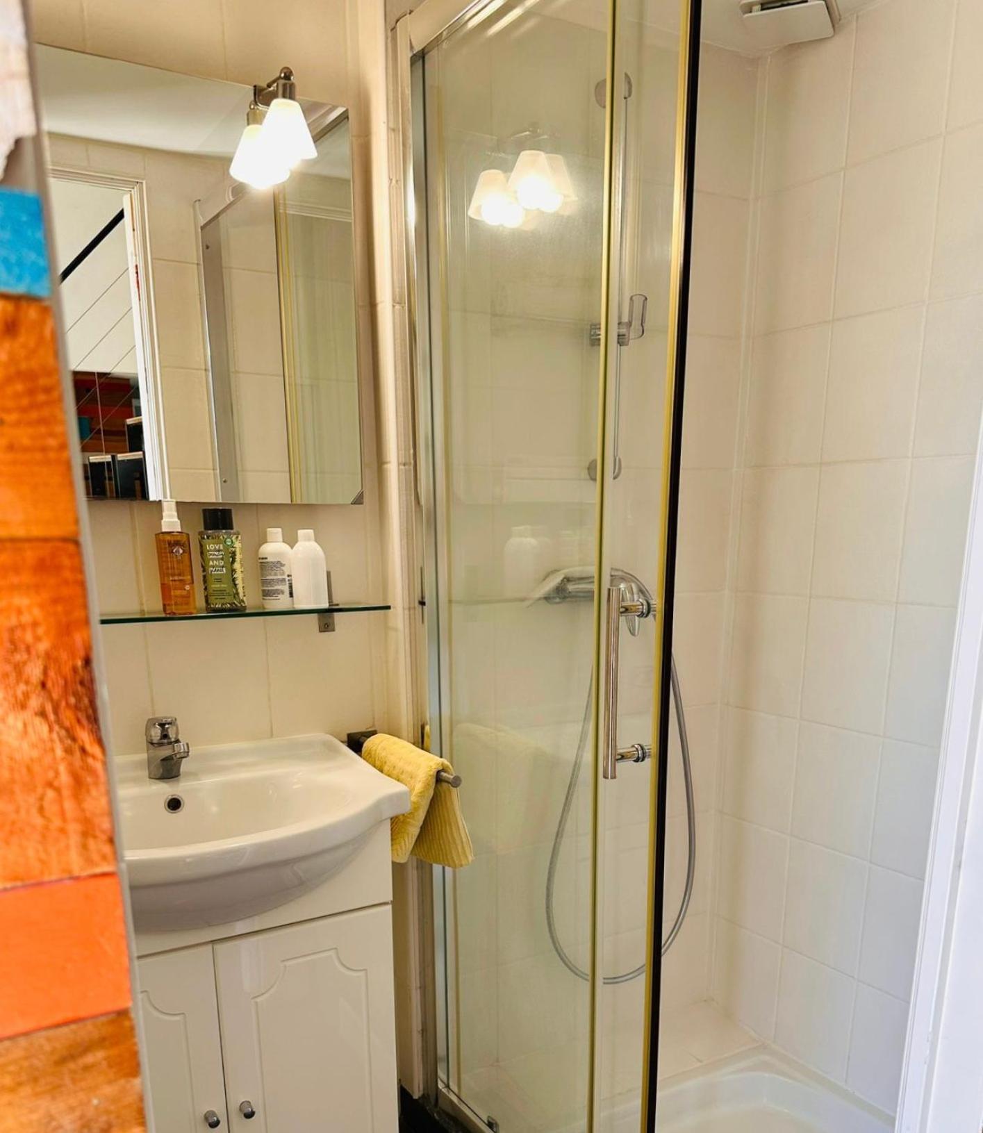 Studio Avec Loggia, Piscine Et Parking Montferrier-sur-Lez Eksteriør bilde