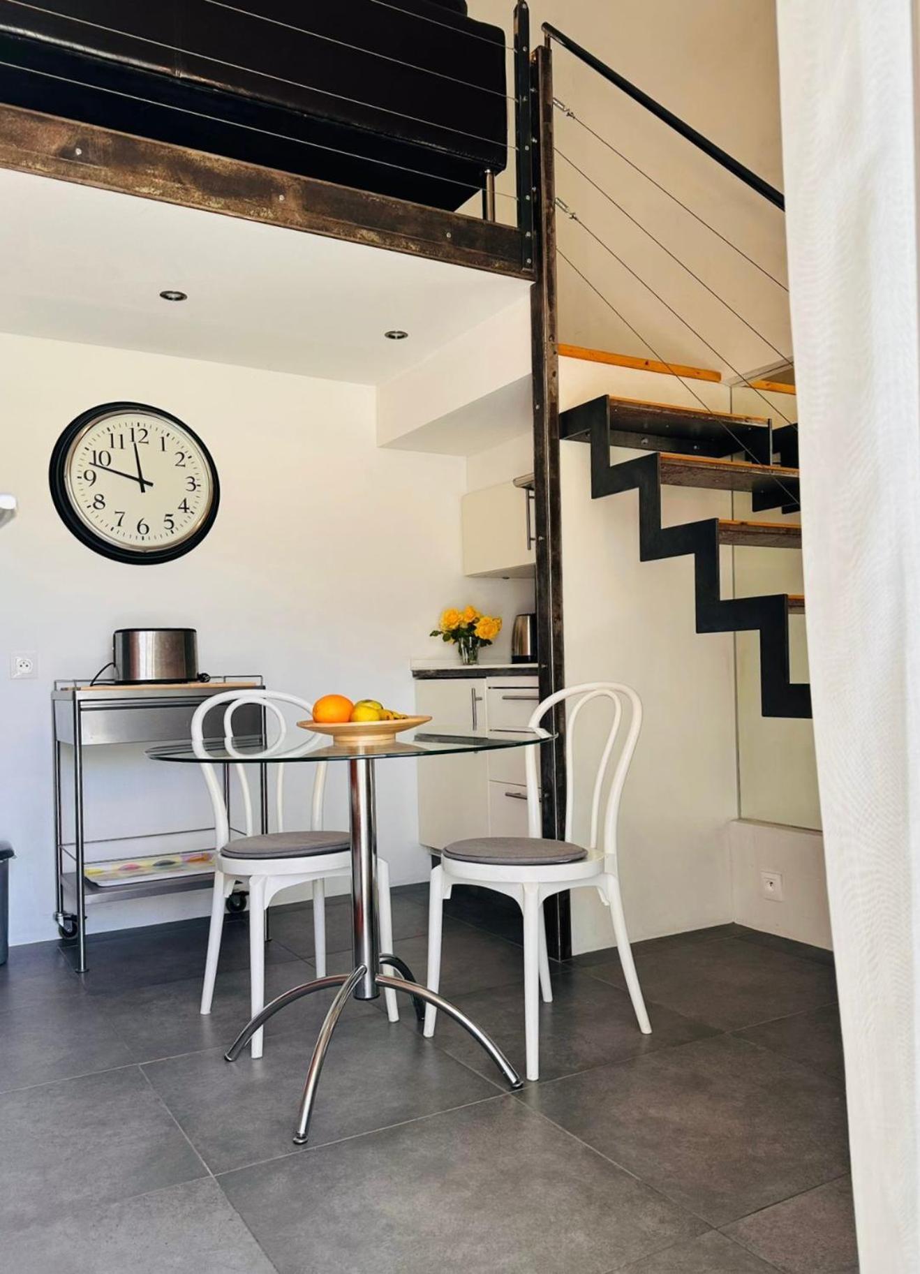 Studio Avec Loggia, Piscine Et Parking Montferrier-sur-Lez Eksteriør bilde